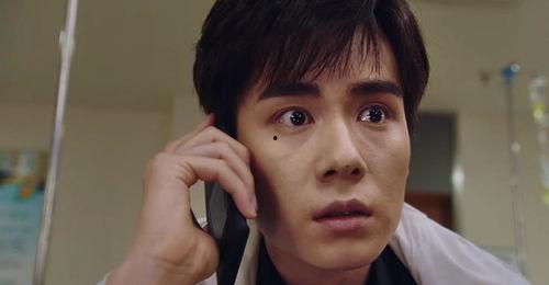 侯明吃瓜,揭秘娱乐圈背后的那些事儿